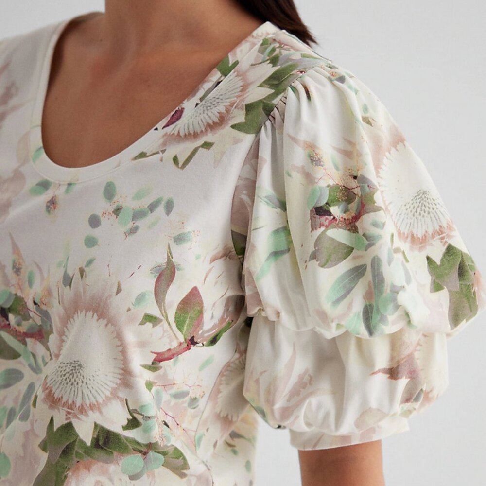 Express Floral Puff Sleeve Tee in White, Green, Blush